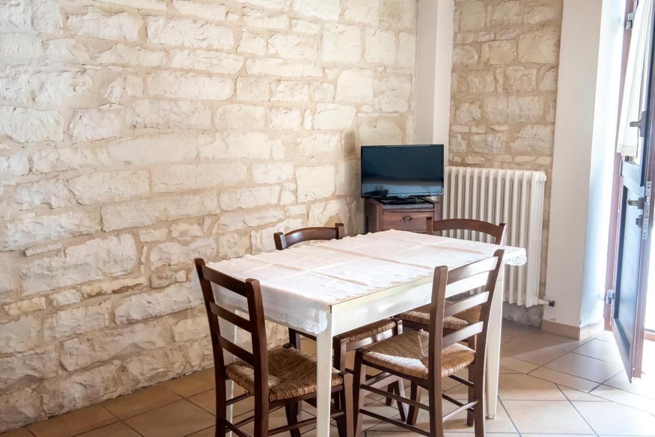 Ferienwohnung S19 - Sirolo, Bilocale In Pietra Del Conero Exterior foto