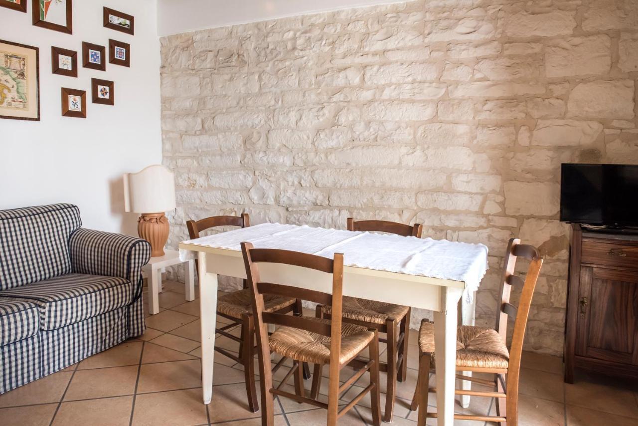 Ferienwohnung S19 - Sirolo, Bilocale In Pietra Del Conero Exterior foto